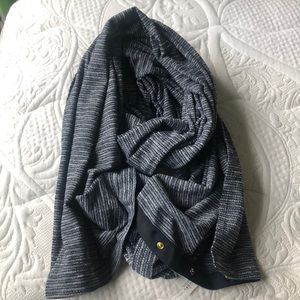 Lululemon vinyasa scarf